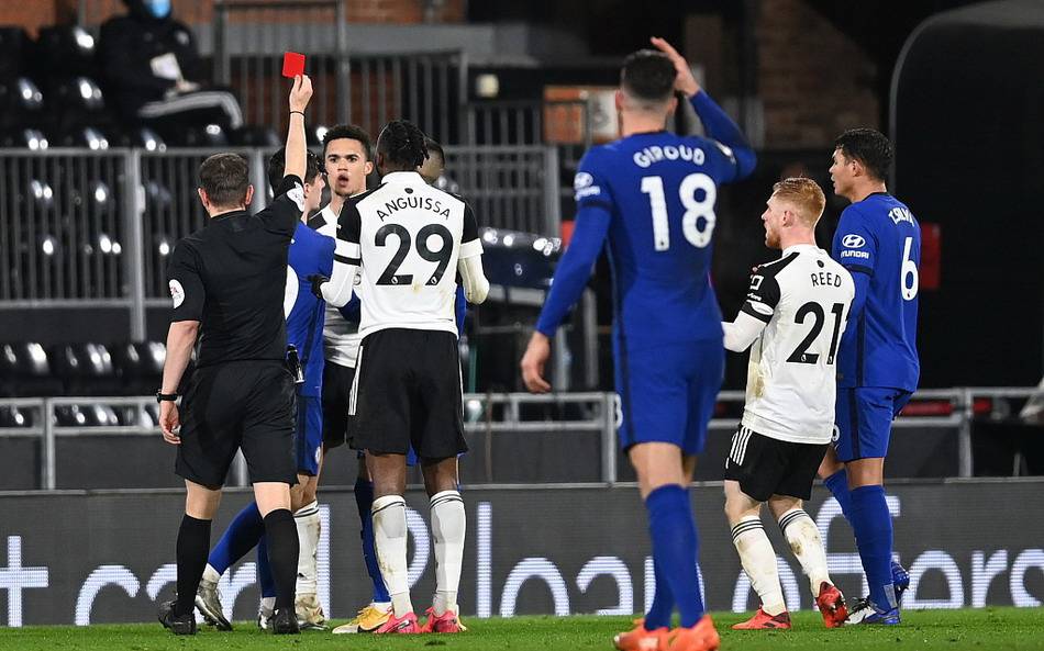 世界大赛战术博弈成焦点